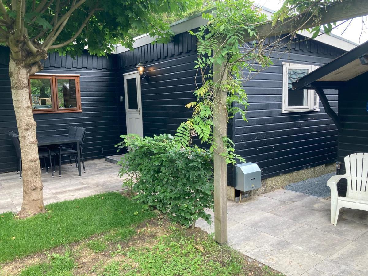 Chalet Wild Forest, Knus Chalet Op De Veluwe Met Gratis Parkeren Putten Exterior foto